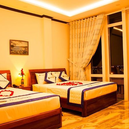 Dong Nam Hotel Phan Rang Exterior foto