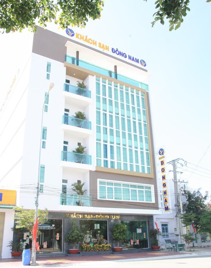 Dong Nam Hotel Phan Rang Exterior foto